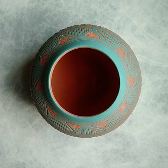 HOLD Vintage Navajo Pot by Susie Charlie - Picture 7 of 8